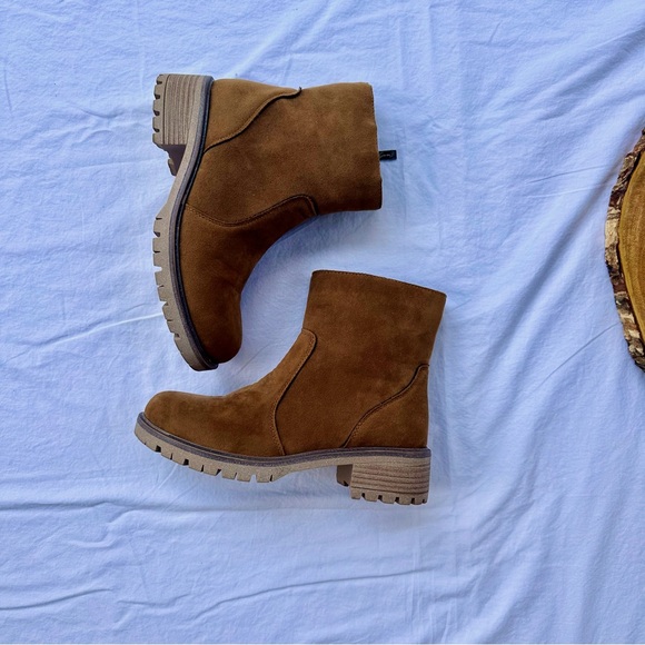 Seven7 Tan Zip Bestie Boots - Picture 2 of 8